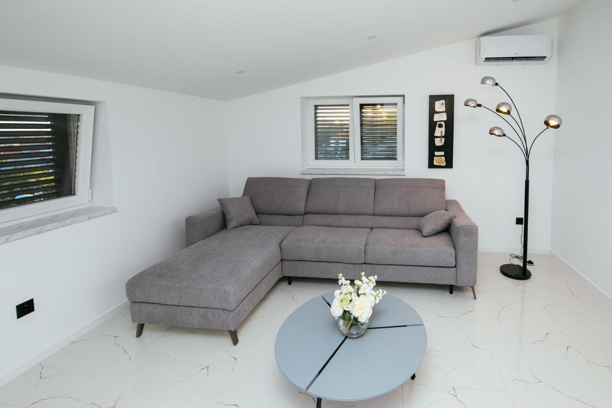 Didixi Apartments Pakostane Ngoại thất bức ảnh